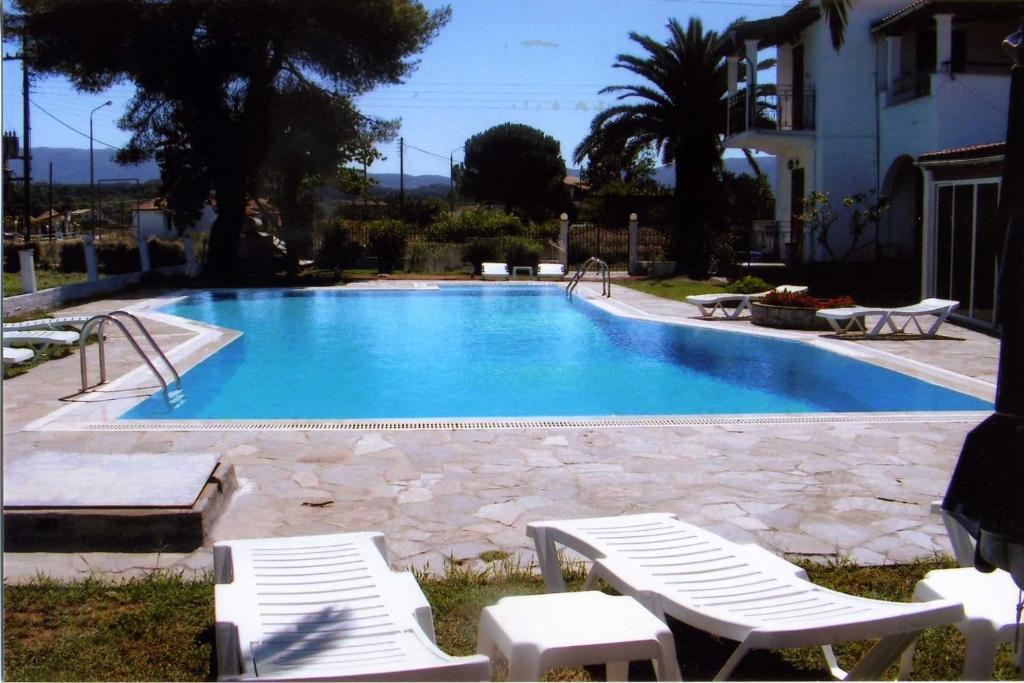 Loula Apartments Sidárion Habitación foto