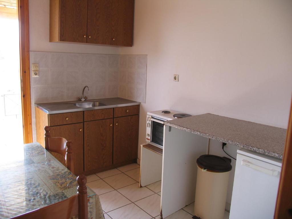 Loula Apartments Sidárion Habitación foto